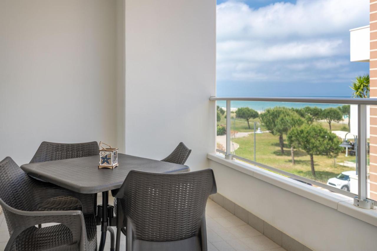 Residenze Roscioli Aparthotel Roseto Degli Abruzzi Luaran gambar