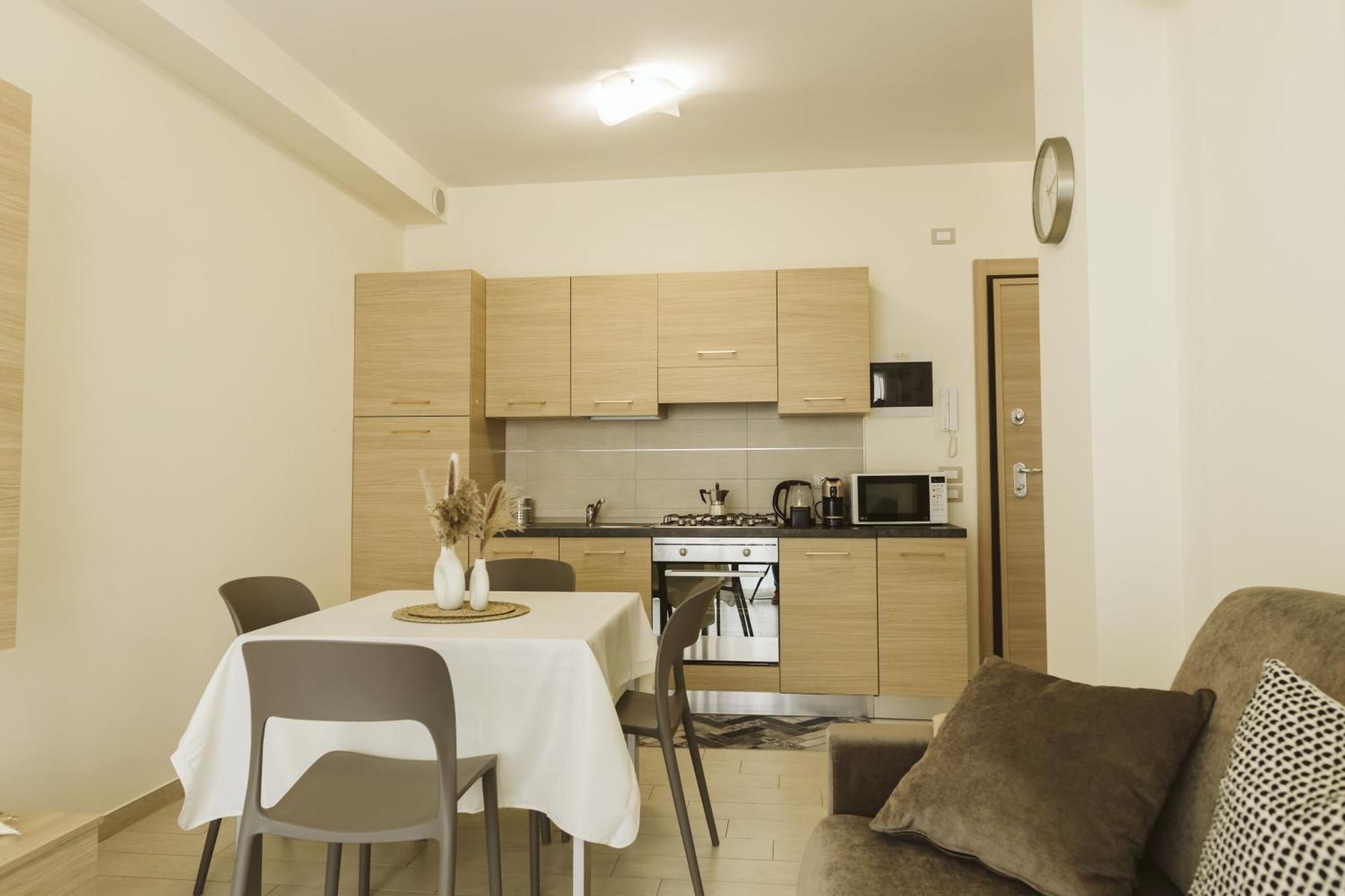 Residenze Roscioli Aparthotel Roseto Degli Abruzzi Luaran gambar