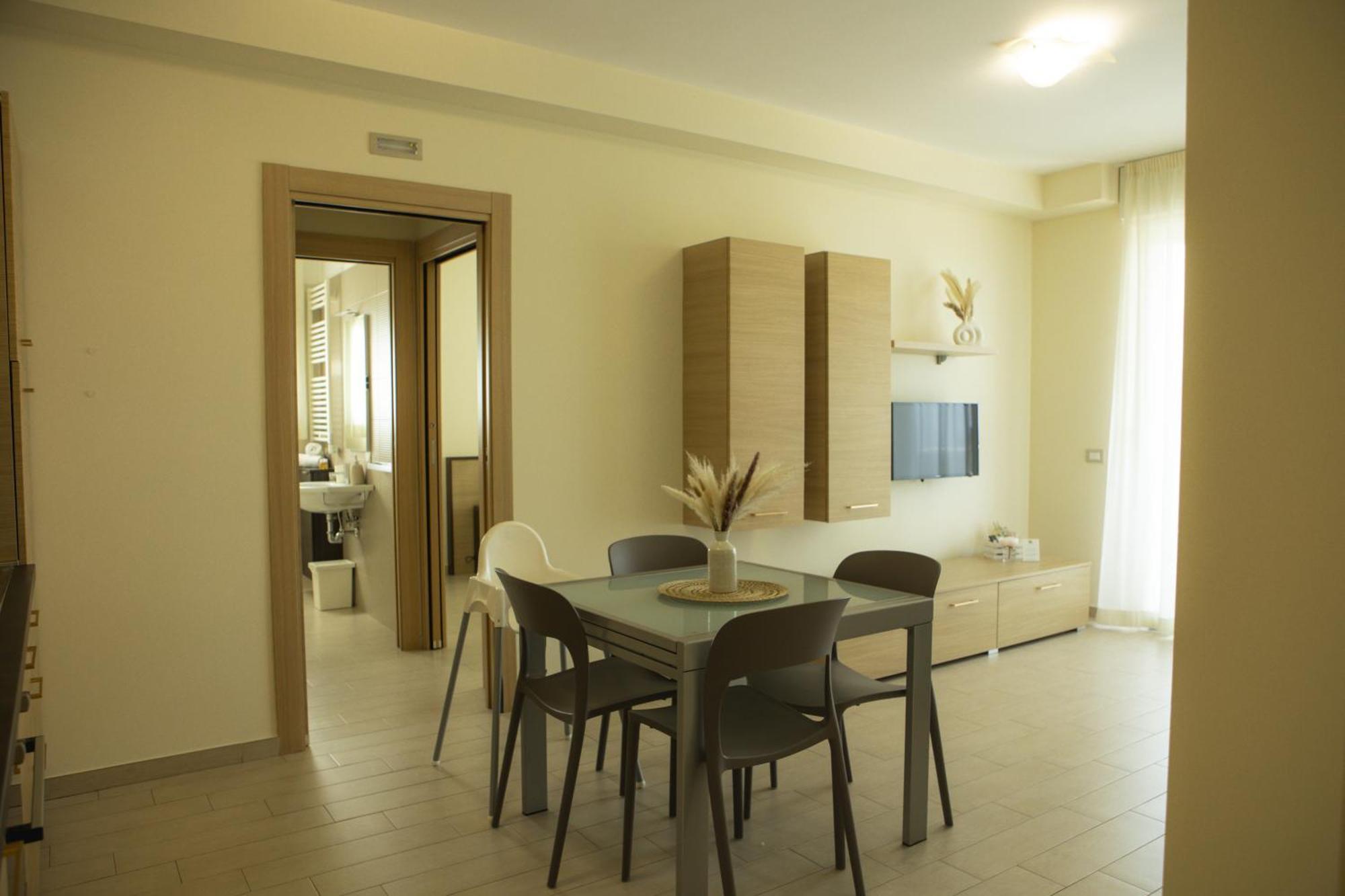 Residenze Roscioli Aparthotel Roseto Degli Abruzzi Luaran gambar