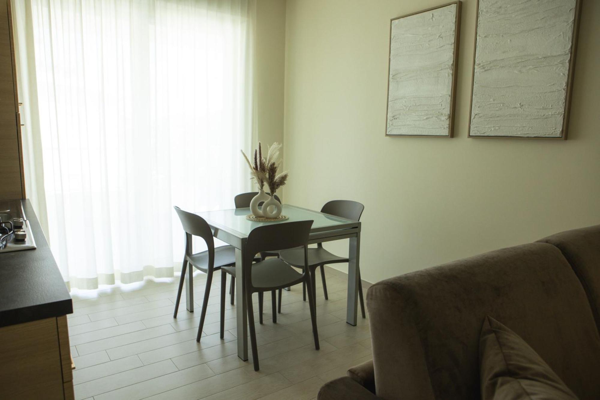 Residenze Roscioli Aparthotel Roseto Degli Abruzzi Luaran gambar