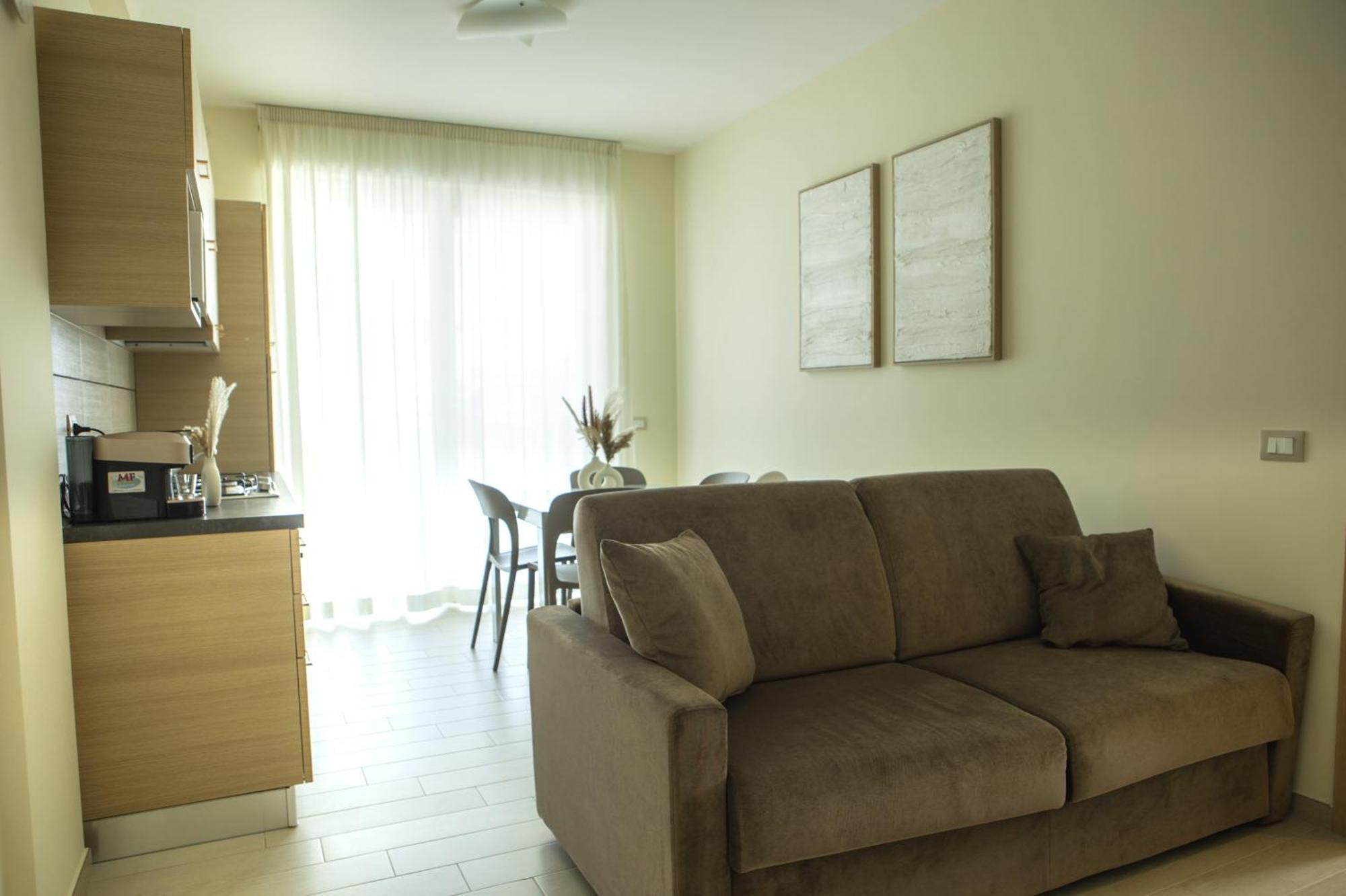 Residenze Roscioli Aparthotel Roseto Degli Abruzzi Luaran gambar