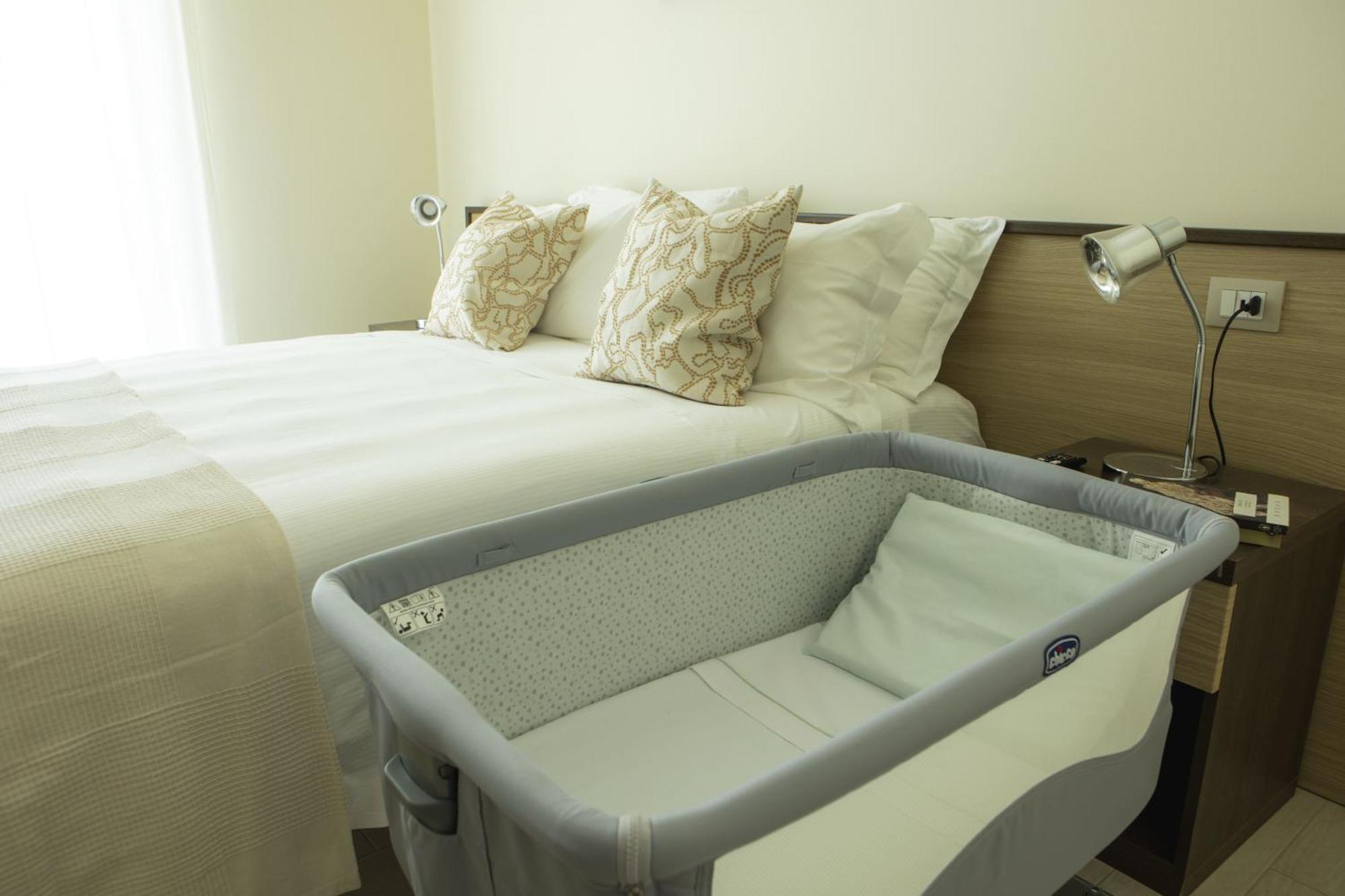 Residenze Roscioli Aparthotel Roseto Degli Abruzzi Luaran gambar